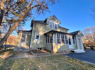 750 Colonial Dr, Hudson, WI 54016