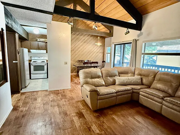 1629 Majestic Pines Dr — Photo 17