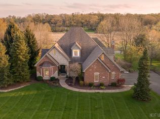 43W605 Willow Creek Dr, Elburn, IL 60119