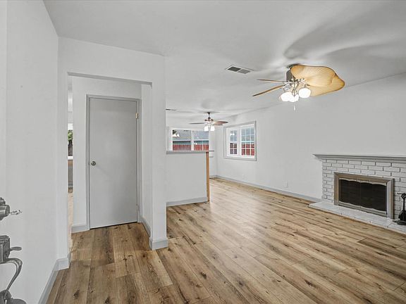 5th image of 1213 Sprig Court