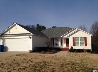 119 Huxley Rd, Martin, TN 38237