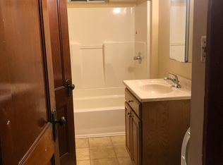 2 Fairfax Rd, Worcester, MA 01610