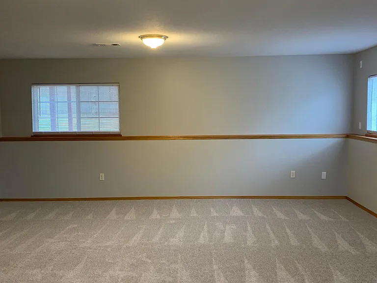 10826 W Ryan St — Photo 24