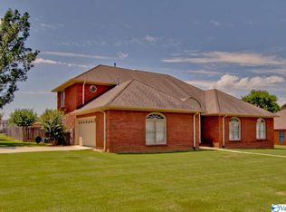 2911 Winfrey Dr SW, Decatur, AL 35603