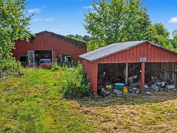 5th image of 27 Clark School Rd