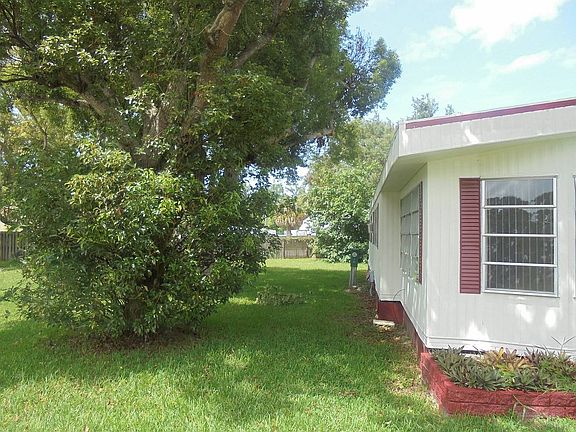 2nd image of 66 Tropical Ct