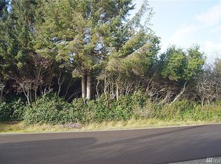 182 Kelp St NW, Ocean Shores, WA 98569