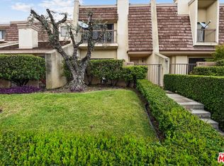 18425 Collins St UNIT D, Tarzana, CA 91356