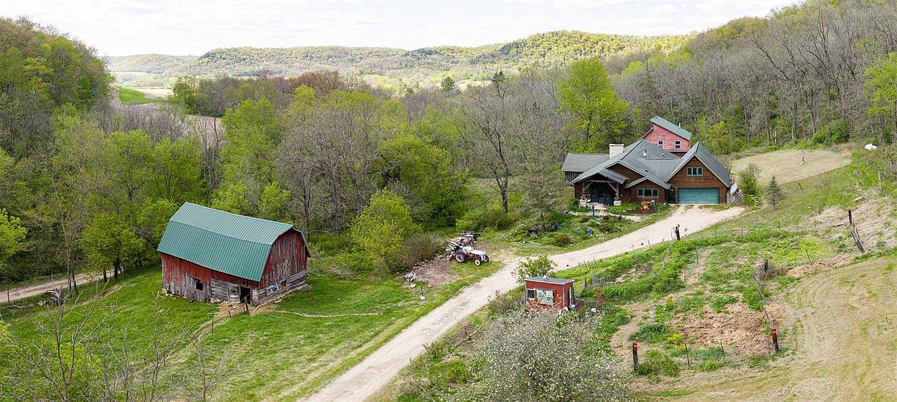 E2451 Lietke LANE, Chaseburg, WI 54621 Zillow