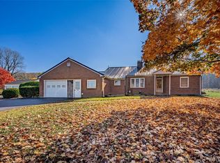 1520 Ridge Rd, Lewiston, NY 14092