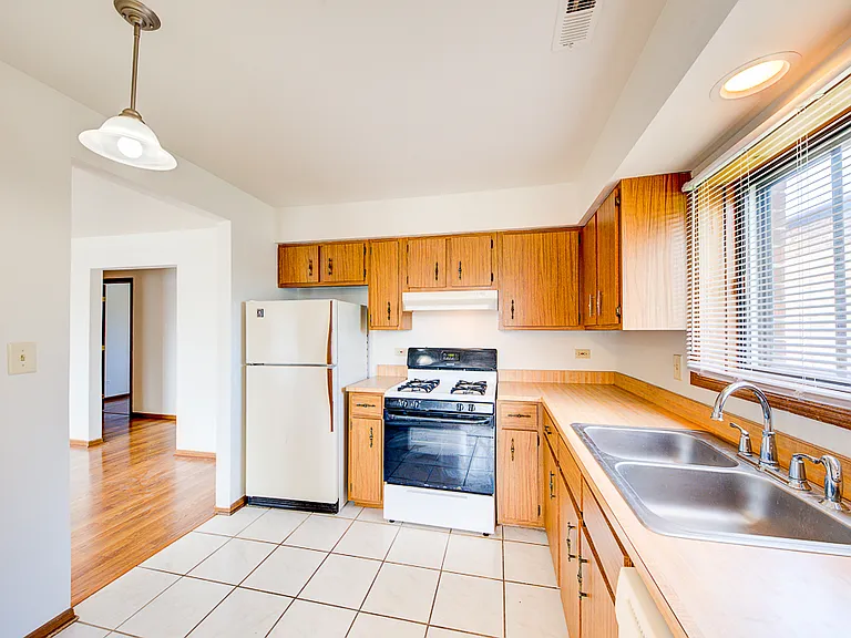 15706 Peggy Ln #3 — Photo 7