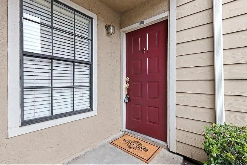 1 bed, 575 sqft, $1,050 — Photo 1