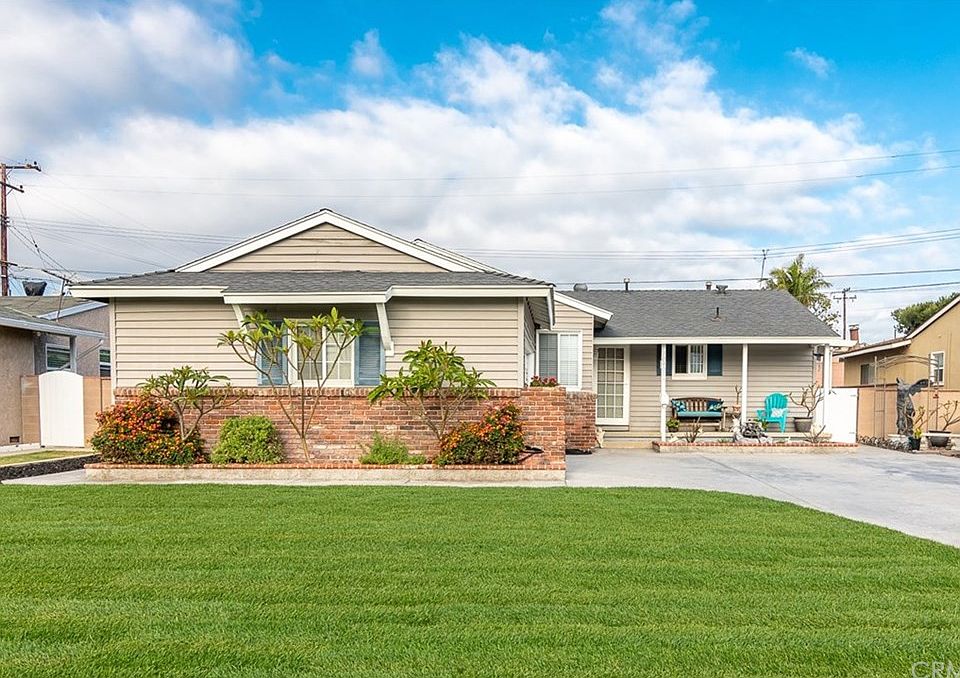 1st image of 10908 La Cima Dr