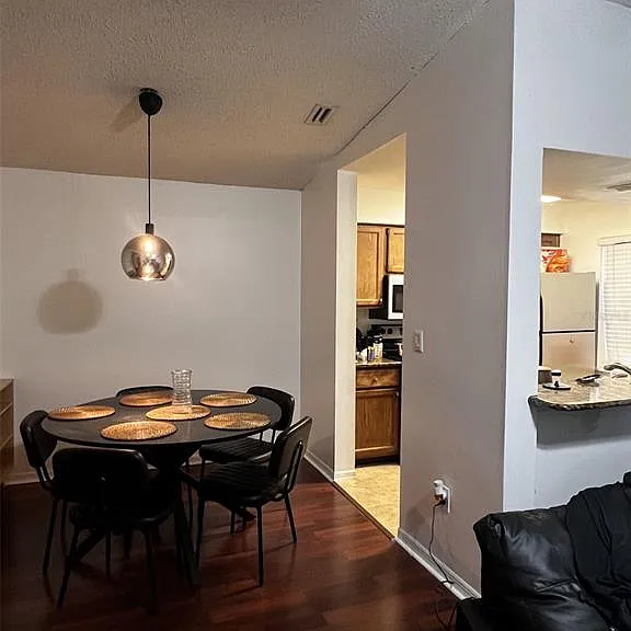 202 Riverbend Dr #204 — Photo 19