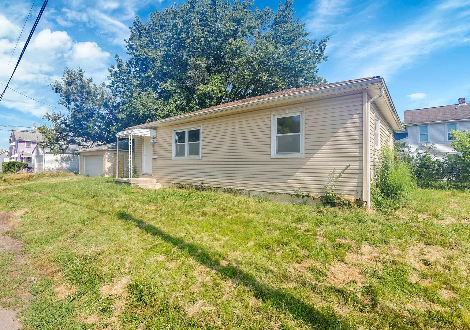 Beautifully Updated 2-Bedroom Home for Rent - 307 S. Wheatland - $1500 per month — Photo 2