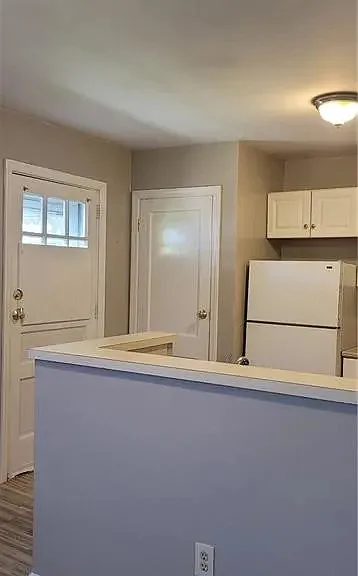 125 Alexander Dr — Photo 6