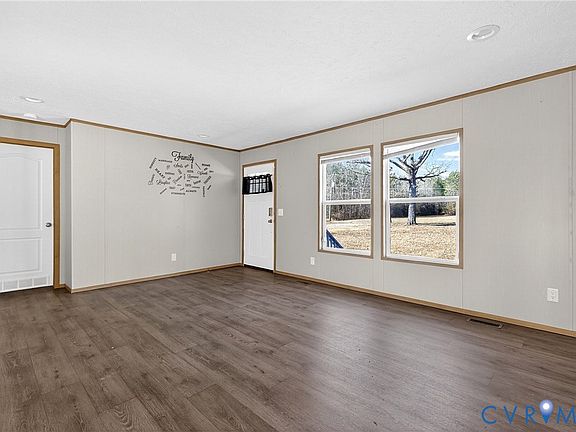 3rd image of 9042 Kimages Rd