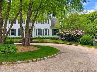 7 Rices Ln, Westport, CT 06880