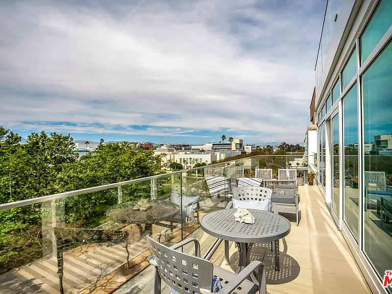 1705 Ocean Ave #508 — Photo 25