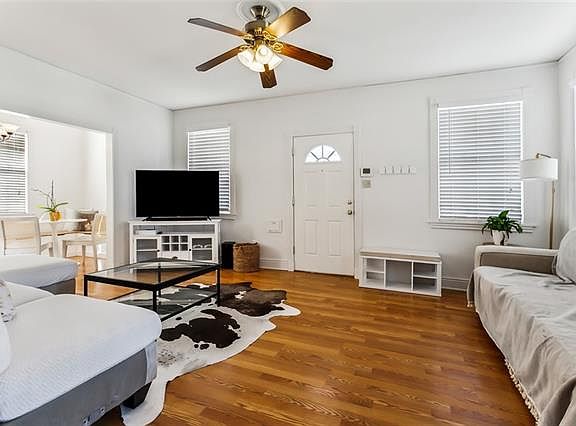 4th image of 6817 Catina St