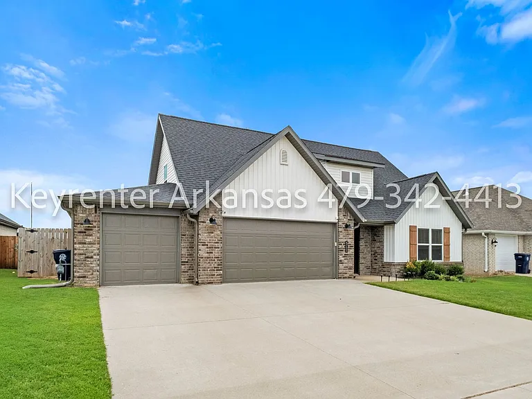 311 Pennington Ave — Photo 3