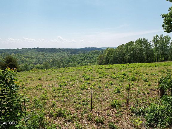 2nd image of Cove Point Rd