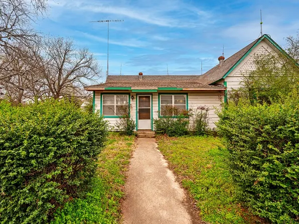 109 W Pecan St, Sadler, TX 76264