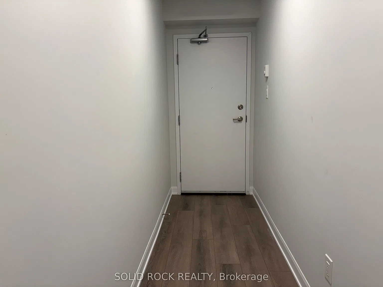 2 bed, $2,300 — Photo 3