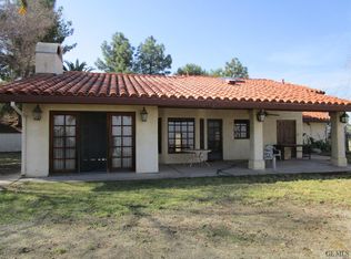 718 Vista Via Dr, Taft, CA 93268