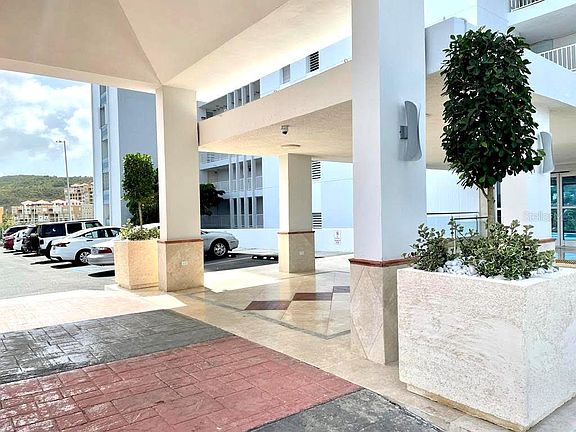 2nd image of 200 Marina View Marinas Cir #Dos-102