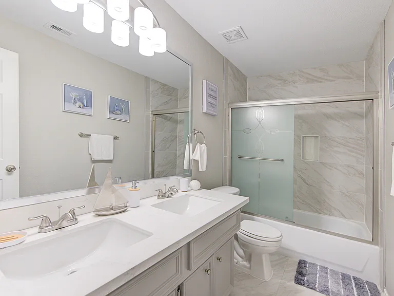 9422 Comstock Meadows Dr — Photo 18