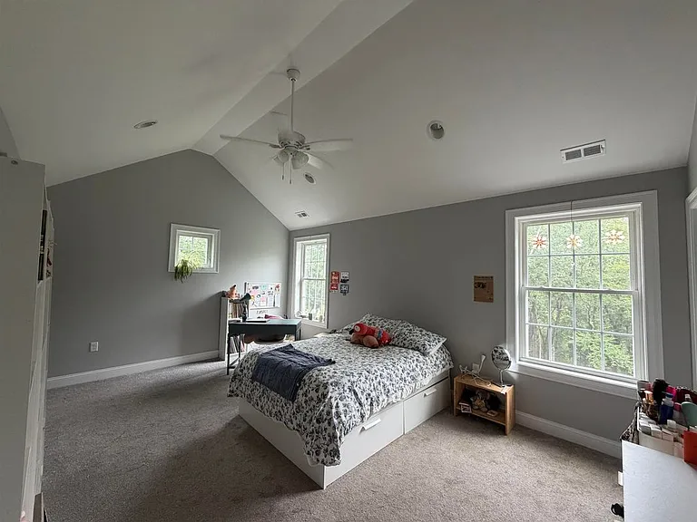 13A Cedar Ridge Dr — Photo 7