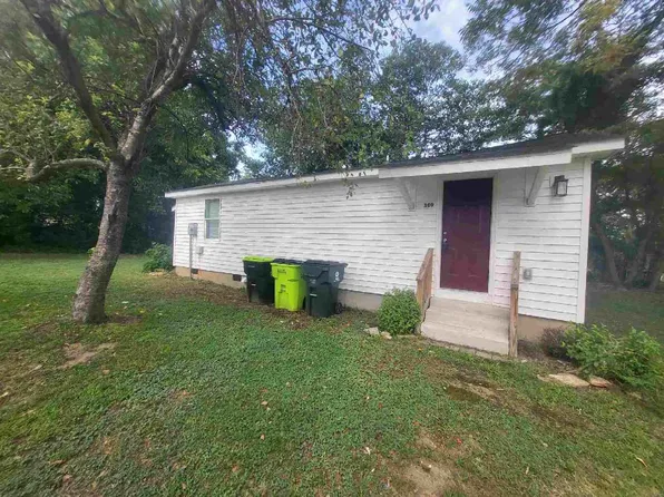 309 W Martin St, Benson, NC 27504