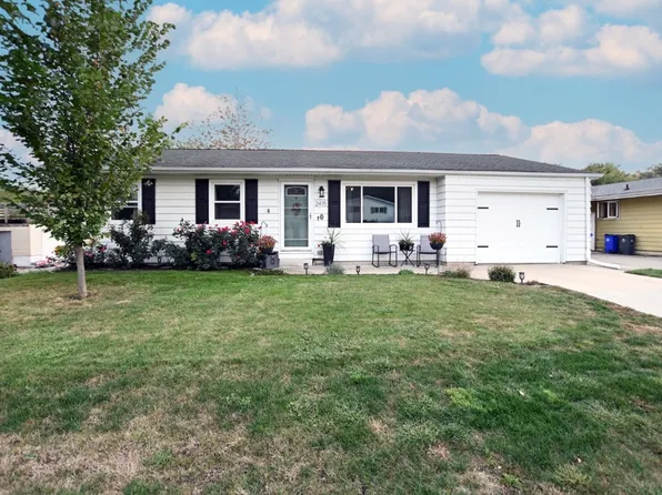 2415 O Ave NW, Cedar Rapids, IA 52405