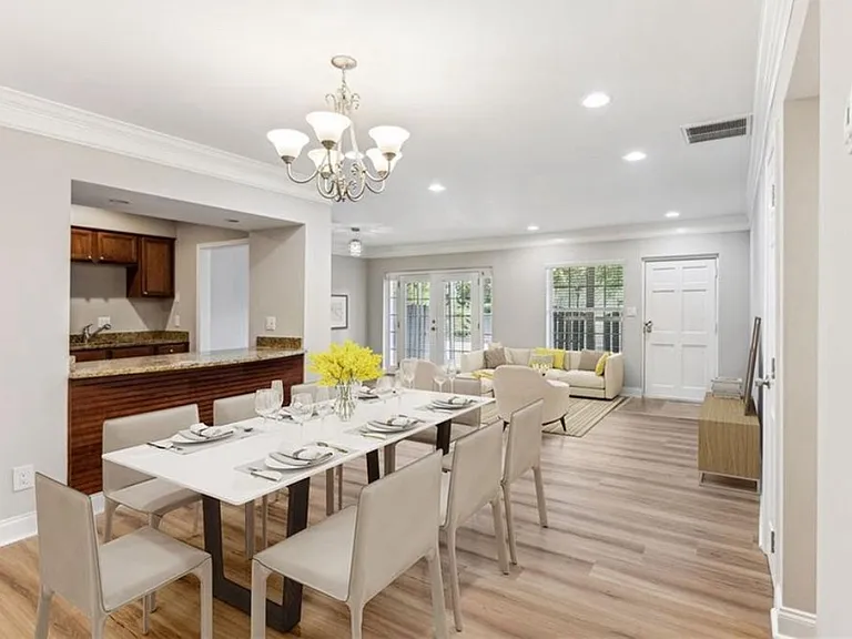 6980 Roswell Rd #B14 — Photo 3