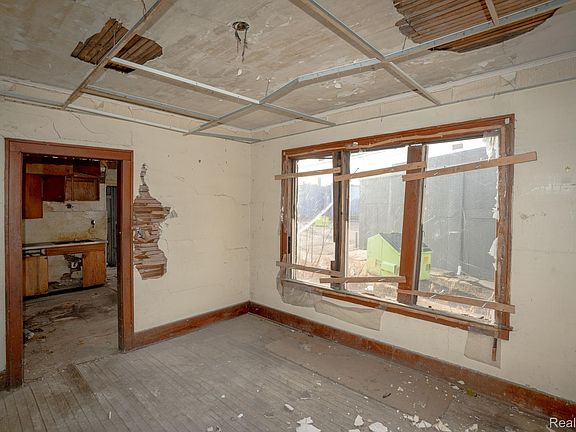 5th image of 13626 Troester St