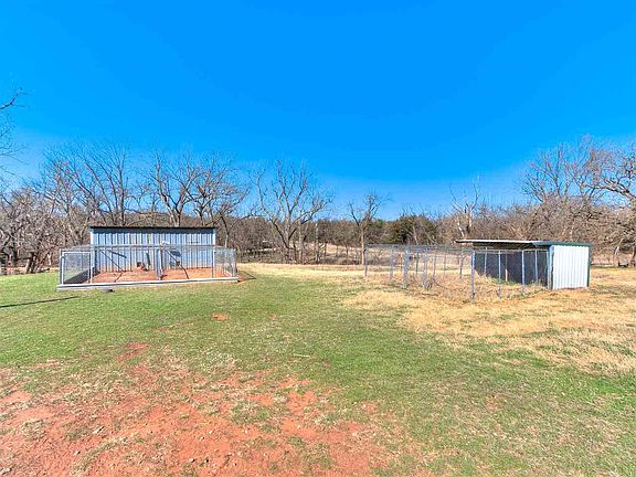 4th image of 6812 S Prairie Rd