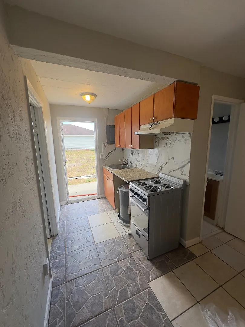 3308 Handy Ct - 3308 Handy Ct #2 — Photo 1