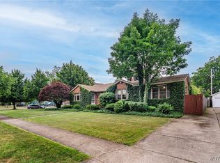 12 Henley Rd, Buffalo, NY 14216