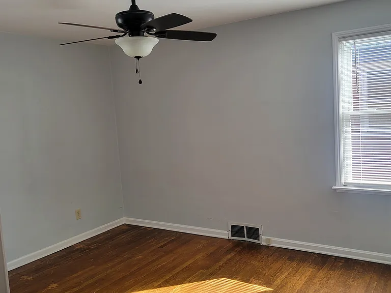 3313 Warren Rd — Photo 6