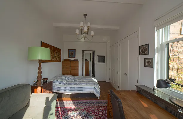 Sold by Owner | media 9