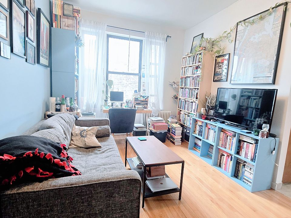 1st image of 30-70 32nd St #22A