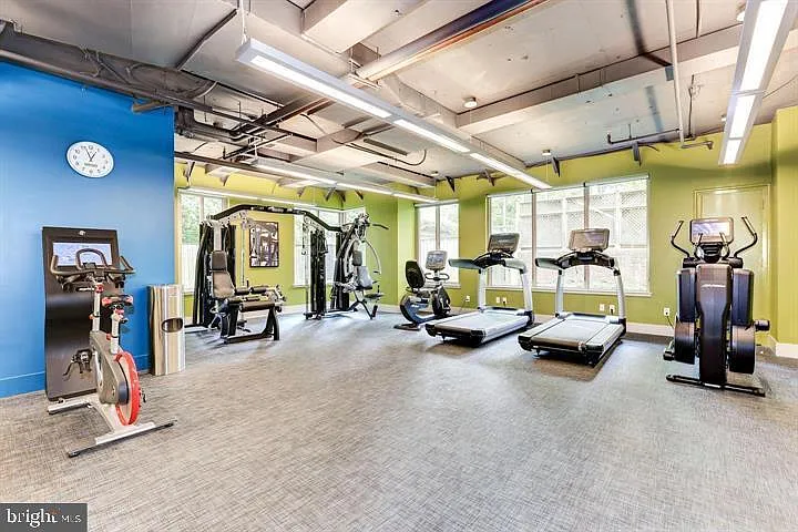 7500 Woodmont Ave #S712 — Photo 42