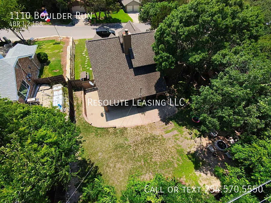 "Charming 4-Bed Home with Cozy Fireplace at 1110 Boulder Run, Harker Heights!" — Photo 3