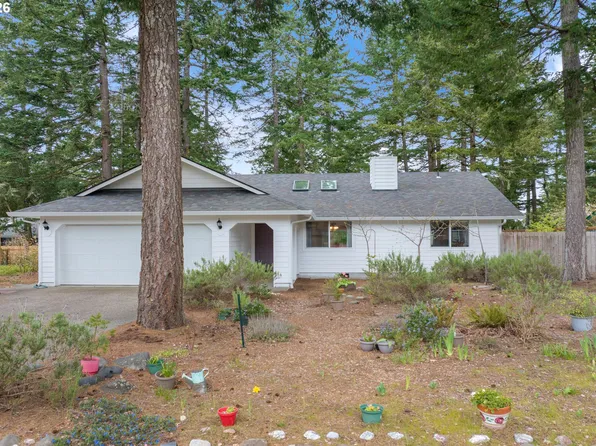 2191 Willow St, Florence, OR 97439