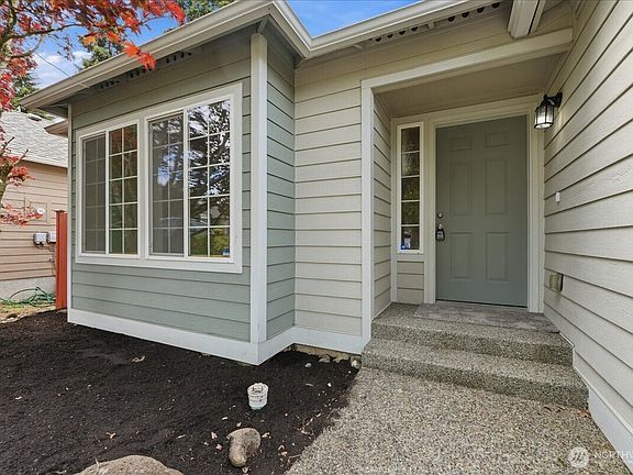 2nd image of 8228 184th Street Ct E