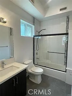 6445 Woodley Ave #101 — Photo 10