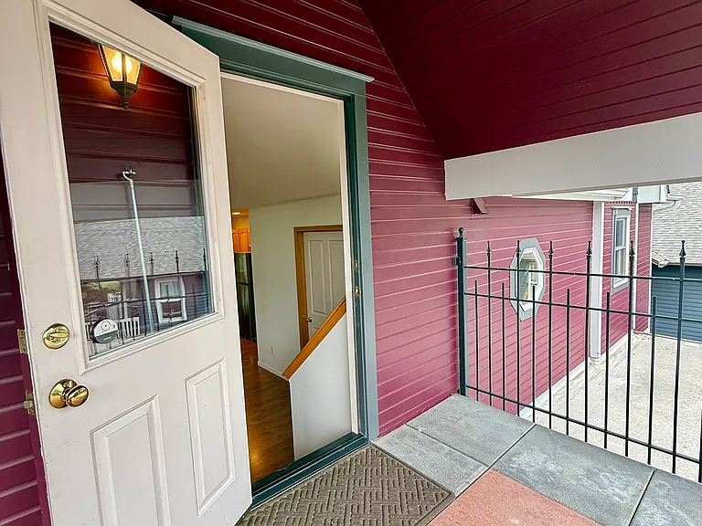 415 Mason Ct #2B — Photo 22