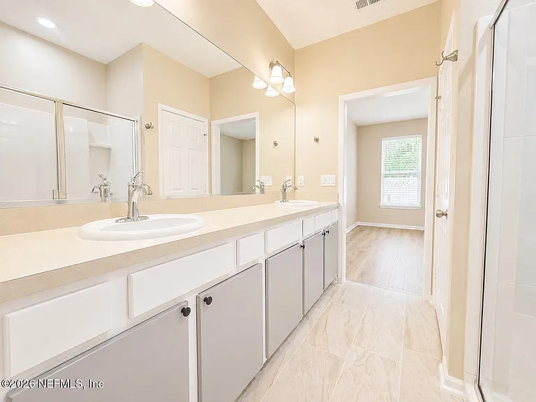 550 Drysdale Dr — Photo 11