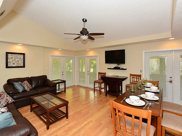 8270 Ibis St #A — Photo 22